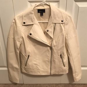 Like new! Ivory/Cream leather jacket—Size Small!